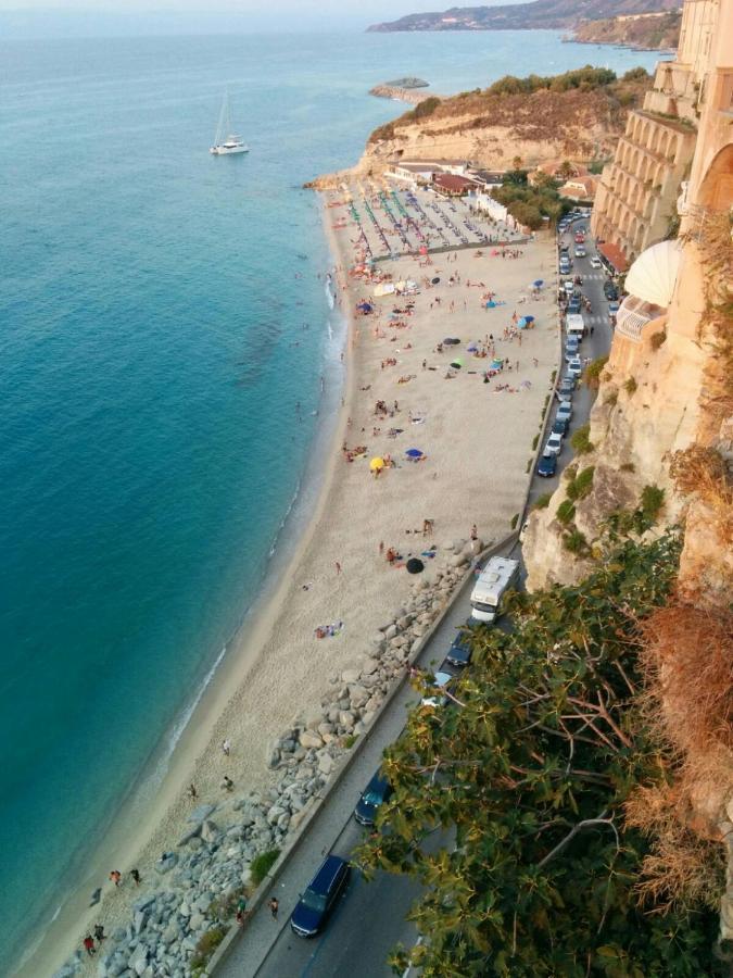 Le Camere Di Libero E Roberta Parghelia Buitenkant foto